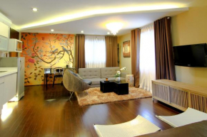  Boracay Suites  Малай